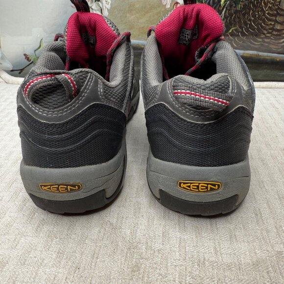 Keen Koven Womens Size 9 Gray & Pink Hiking Shoe - Picture 3 of 6